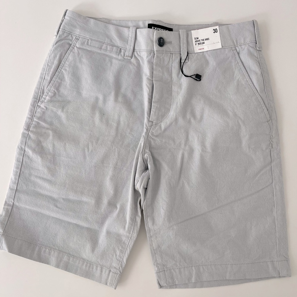 Express NEW Male light gray shorts SLIM above the knee 9”inseam - stretch.